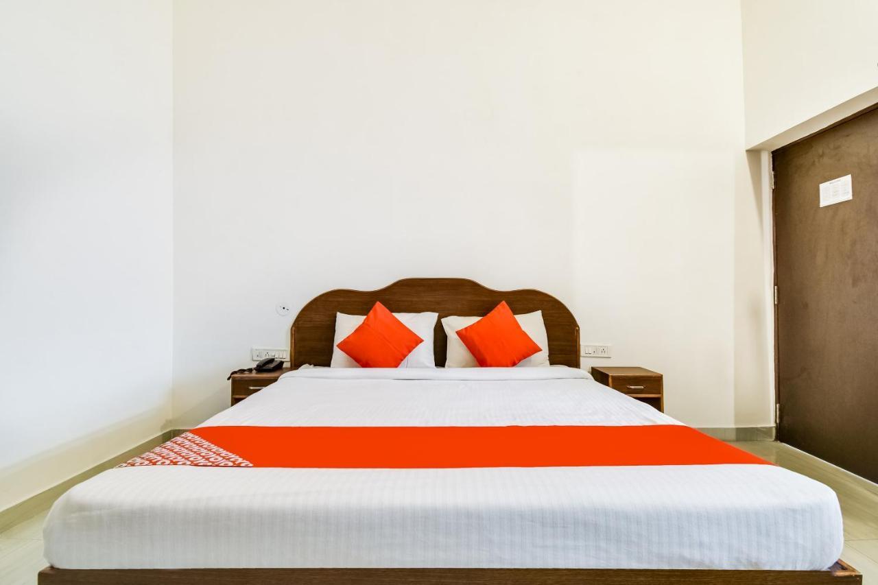 Capital O 23129 Chelsea Palace Ξενοδοχείο Κχατζουράχο Εξωτερικό φωτογραφία