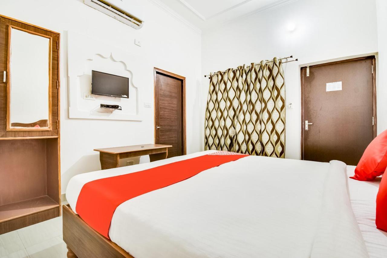 Capital O 23129 Chelsea Palace Ξενοδοχείο Κχατζουράχο Εξωτερικό φωτογραφία