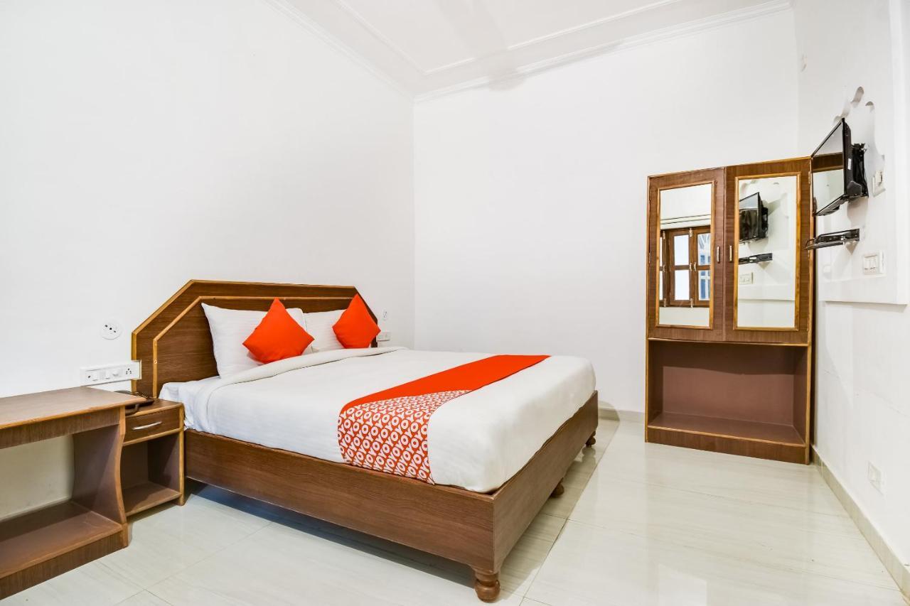 Capital O 23129 Chelsea Palace Ξενοδοχείο Κχατζουράχο Εξωτερικό φωτογραφία